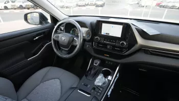 Toyota Highlander Hybrid Bronze Edition 2.5L V4 2023