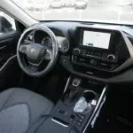 Toyota Highlander Hybrid Bronze Edition 2.5L V4 2023 - Thumbnail 21