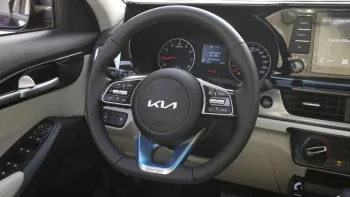 Kia Seltos 1.5L V4 5Doors Petrol FWD