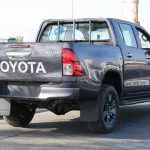 HD - TOYOTA HILUX 2.4L DIESEL 4WD DOUBLE CAB ACTIVE MANUAL GREY 2023 - Thumbnail 3