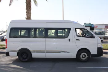 LHD - TOYOTA HIACE 2.7L PETROL 13 SEATER HIGH ROOF STD MANUAL 2023 WHITE