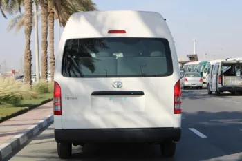 LHD - TOYOTA HIACE 2.7L PETROL 13 SEATER HIGH ROOF STD MANUAL 2023 WHITE