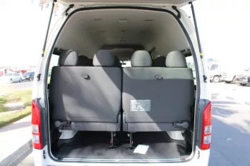 LHD - TOYOTA HIACE 2.7L PETROL 13 SEATER HIGH ROOF STD MANUAL 2023 WHITE