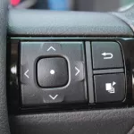 LHD - TOYOTA FORTUNER 2.7L PETROL 4WD AUTOMATIC BLACK 2023 - Thumbnail 10