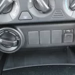 LHD - TOYOTA FORTUNER 2.7L PETROL 4WD AUTOMATIC BLACK 2023 - Thumbnail 15