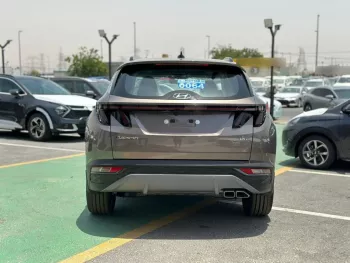 HYUNDAI TUCSON 1.6L FULL OPTION BRONZE 2023