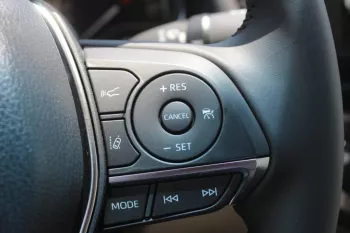 TOYOTA CAMRY LIMITED 3.5L PETROL FWD 2023 V6