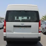 Toyota Hiace cargo van 3.5l petrol 2023 - Thumbnail 4