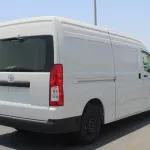 Toyota Hiace cargo van 3.5l petrol 2023 - Thumbnail 6