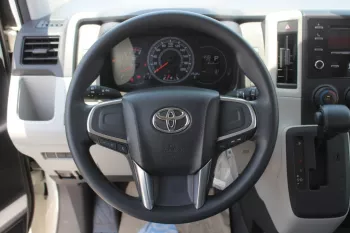 Toyota Hiace cargo van 3.5l petrol 2023