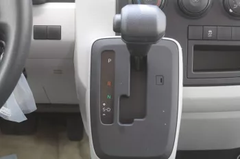 Toyota Hiace cargo van 3.5l petrol 2023