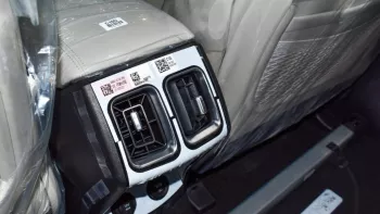 Kia Sorento 2023 AWD 3.5L V6 Full Option 7 Seats