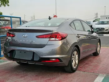 HYUNDAI ELANTRA SEL 2.0L V4 PETROL A/T GRAY 2020