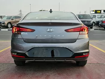 HYUNDAI ELANTRA SEL 2.0L V4 PETROL A/T GRAY 2020