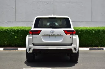 2022 MODEL TOYOTA LAND CRUISER 300  XTREME EDITION  GXR V6 3.3L TWIN TURBO AUTOMATIC TRANSMISSION