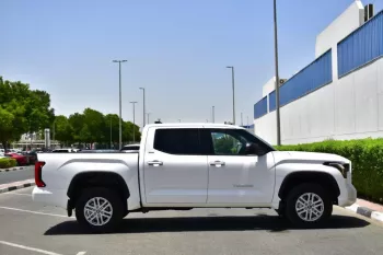 2022 MODEL TOYOTA TUNDRA 4X4 CREWMAX SR5 SB V6 3.5L TT 4WD AUTOMATIC