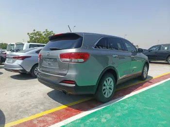 Kia Sorento V4 2.4L FWD Mid Option 2018