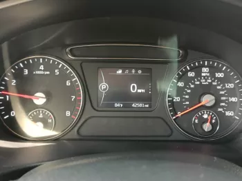 Kia Sorento V4 2.4L FWD Mid Option 2018