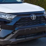 Toyota RAV4 Hybrid AWD 2.5L with sunroof 2023 - Thumbnail 4