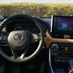 Toyota RAV4 Hybrid AWD 2.5L with sunroof 2023 - Thumbnail 16