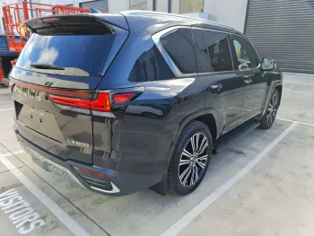 RHD - LEXUS LX600 3.5L V6 PETROL TWIN TURBRO ENCHANCEMENT PACK AUTO MODEL - 2023
