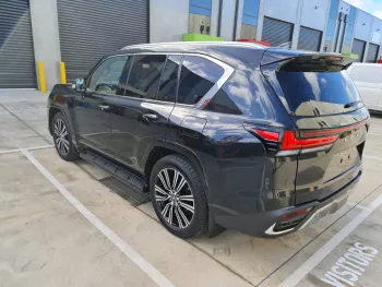 RHD - LEXUS LX600 3.5L V6 PETROL TWIN TURBRO ENCHANCEMENT PACK AUTO MODEL - 2023