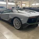 LHD - LAMBORGHINI AVENTADOR ULTIMATE ROADSTER AUTOMATIC / MODEL - 2022 - Thumbnail 3