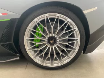 LHD - LAMBORGHINI AVENTADOR ULTIMATE ROADSTER AUTOMATIC / MODEL - 2022