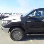 LHD - TOYOTA HILUX 2.7L PETROL DOUBLE CAB 4 X 4 HIGH AUTOMATIC - Thumbnail 3