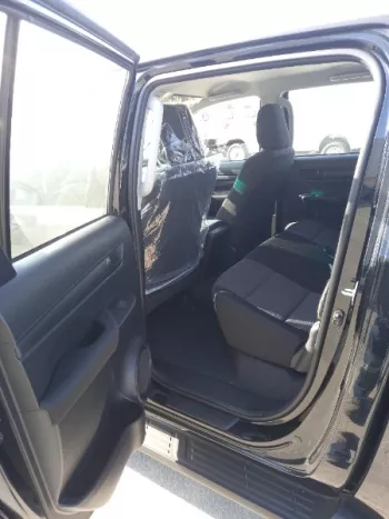 LHD - TOYOTA HILUX 2.7L PETROL DOUBLE CAB 4 X 4 HIGH AUTOMATIC