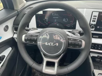 KIA Sportage 1.6L FWD FULL OPTION 2024