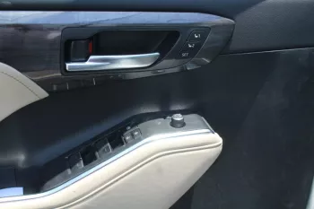 TOYOTA HIGHLANDER LIMITED 2.5L HYBRID 2023