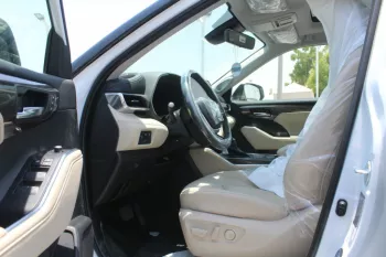 TOYOTA HIGHLANDER LIMITED 2.5L HYBRID 2023