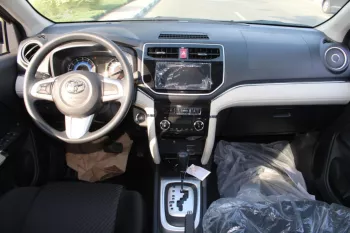 LHD - TOYOTA RUSH 1.5L PETROL 2WD G AUTOMATIC - DARK RED / BLACK FABRIC