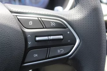 HYUNDAI SANTAFE FULL OPTION 360 CAMERA 2.5L PETROL 2023