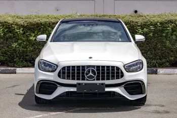 MERCEDES Benz E350 2021 RWD AMG Body Kit White Color