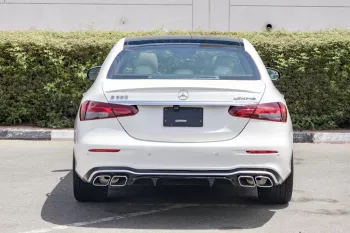 MERCEDES Benz E350 2021 RWD AMG Body Kit White Color