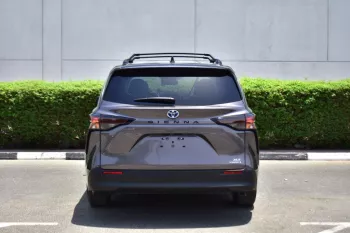 2023 TOYOTA SIENNA XLE HYBRID 2.5L FWD 8-SEATER AT