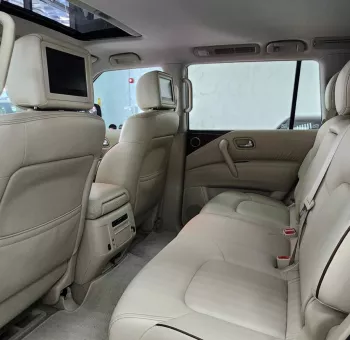 Nissan Patrol SE 2018 V6 4WD White Color