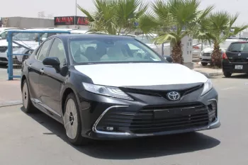 TOYOTA CAMRY LIMITED 3.5L PETROL 2023 BLACK COLOUR V4