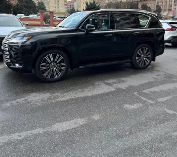 LHD - LEXUS LX600 3.5L V6 PETROL TWIN TURBO VIP AUTOMATIC 2023 Model Year
