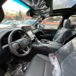 LHD - LEXUS LX600 3.5L V6 PETROL TWIN TURBO VIP AUTOMATIC 2023 Model Year - Thumbnail 7
