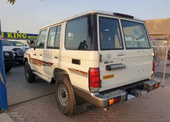 TOYOTA LANDCRUISER 4.5 LX HARDTOP 5DOOR 2023 Model Year