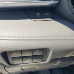 2023 Toyota Highlander 2.4L Petrol Platinum Awd canadian spec - Thumbnail 6