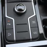 KIA SORENTO 3.5L FULL OPTION 2023 PETROL - Thumbnail 15