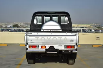 2023 TOYOTA LAND CRUISER 79 DOUBLE CAB PICKUP BLAC KEDITION V8 4.5L TURBO DIESEL 4WD MANUAL TRANSMISSION
