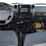 2023 TOYOTA LAND CRUISER 79 DOUBLE CAB PICKUP BLAC KEDITION V8 4.5L TURBO DIESEL 4WD MANUAL TRANSMISSION - Thumbnail 13