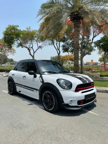 Mini Cooper Jon works V4 2015 Full Option GCC Specs