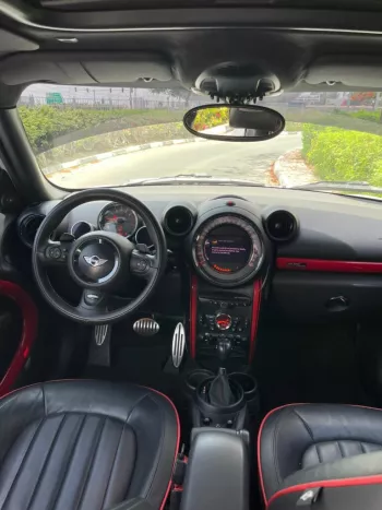 Mini Cooper Jon works V4 2015 Full Option GCC Specs