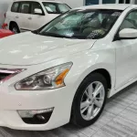 Nissan Altima SV 2.5L V4 2016 Mid Option White Color - Thumbnail 3